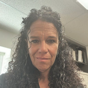 Meet your Posher, Raeann